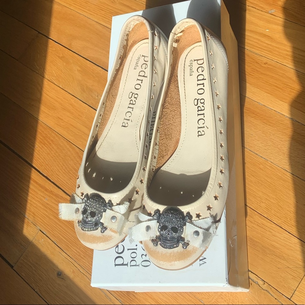 Pedro Garcia Skull Crystal Leather Ballet Flats